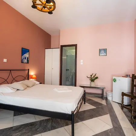 Koralli Hotel Kamari (Santorini)