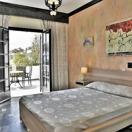 Hotel Koralli 3*