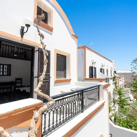 Koralli Hotel 3*